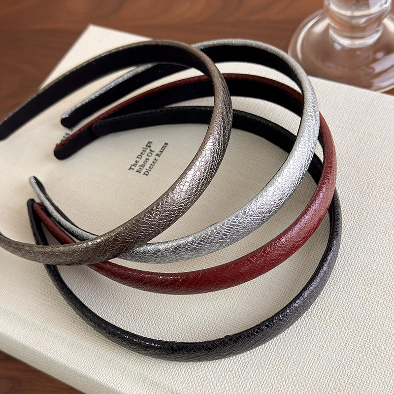 Vintage Red Leather Thin Headb - Leatherwork Pony recension och pris