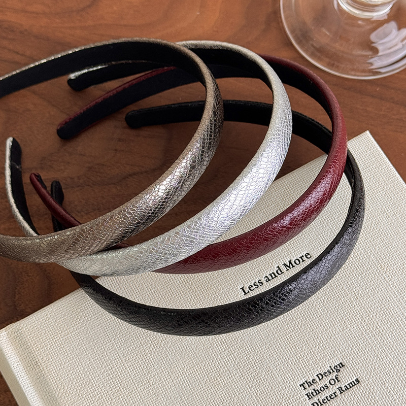 Vintage Red Leather Thin Headb - Leatherwork Pony recension och pris